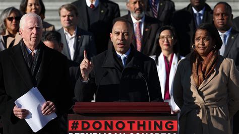 democrats are lying bastards and so is fake news